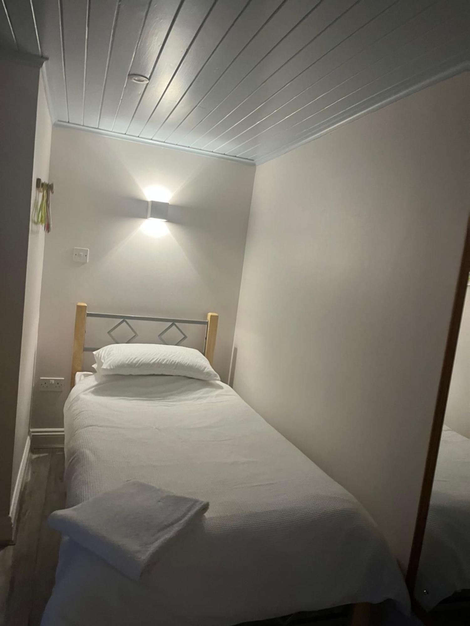 Ferry House Holidays New Ross Ngoại thất bức ảnh